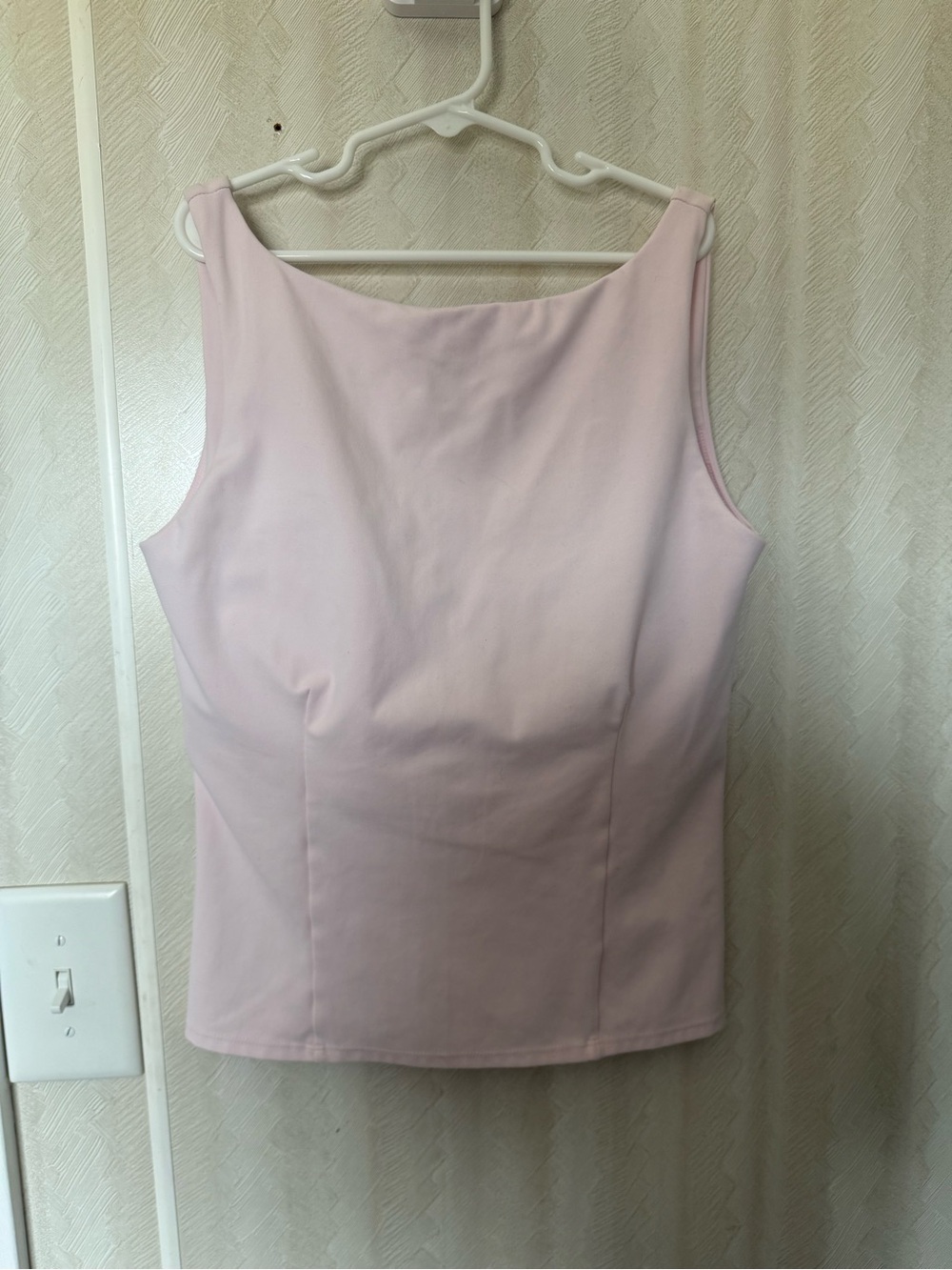 Women's Sleeveless Boatneck Tank Top - Light Pink